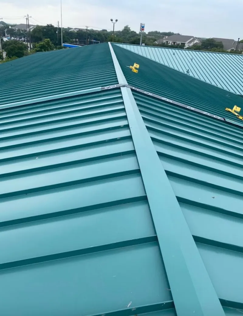 Green commercial metal roof ridge and valley for Metal Roof Repair in Shawangunk
